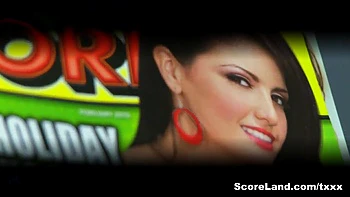 Джулианна Спенсер и Джон Стрэндж ебут зрелую с большими сиськами и жопой