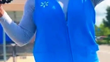 Walmart Slut Minxxx Sucks Big Black Cocks