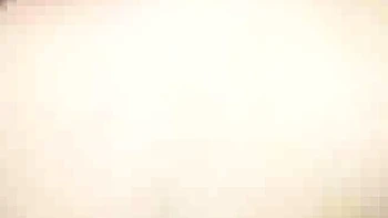 Dos negros follan a la puta esposa delante de su marido