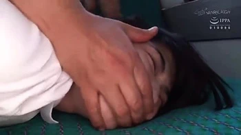 Cornudo ve a la zorra siendo follada