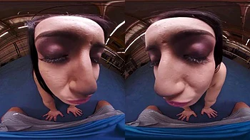 Mujer follada en VR: Mamada, Doggy, Misionero