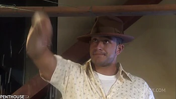 Roxy DeVille séduit le photographe