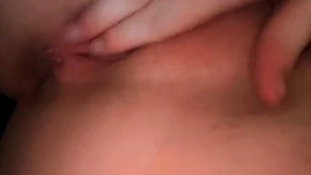 Compilation de chattes humides : doigt anal et masturbation amateur
