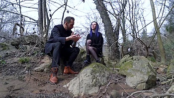 Ava e Ashley, MILFs lésbicas francesas com peitos grandes e tatuagens