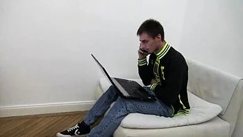 Молодой трахает соседку-бабку - Майя с огромной жопой и минет с кончей в рот