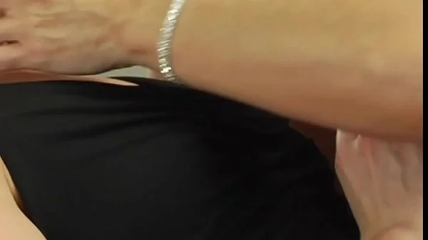 Blonde girl makes Deauxma squirt multiple times