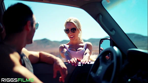 FIT KITTY GETS A CREAMPIE IN THE DESERT