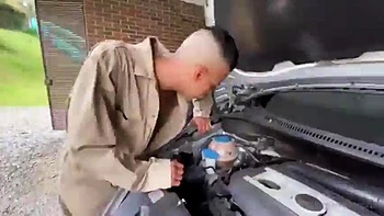 Lateinamerikanerin mit fettem Arsch reitet Cowgirl und Missionar