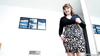 Lady Ava baise comme une folle