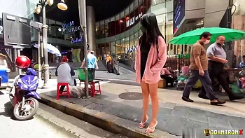 Jennys asiatisches Amateur-Casting in POV