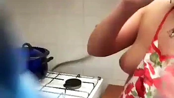 Любительский минет и наездница с Камерон Канела