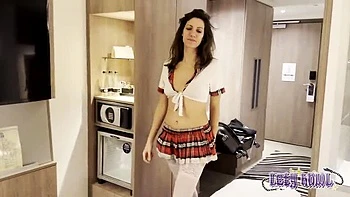 Lety Howl adore le BBC londonien - Facial et baise en levrette