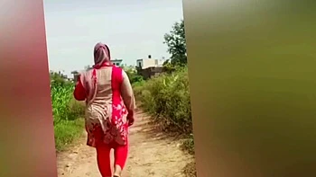 Bhabhi pakistanaise chaude suce et avale la bite - fellation hardcore