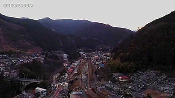 Orgía bukkake asiática real de 3 horas