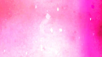 Мамка-итальянка из Европы дрочит на большой член