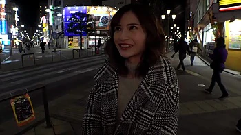 GAL baise en levrette