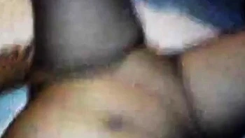 Singapur BBW mit fetten Titten im Amateur-Gangbang