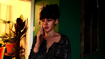 Rothaarige MILF Bettie Bondage ficken hart in Familienfilm