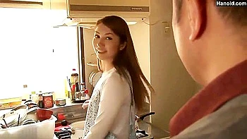 Неверная японская молодая жена трахнута