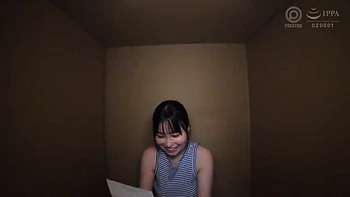 Süße Cosplay-Tittenfrau gibt nahen Paizuri-Fick