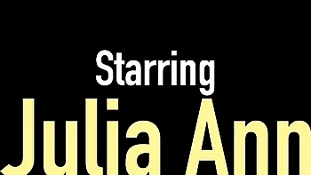 Bouncy Julia's bj clip