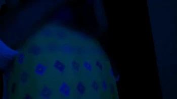 Desi-Frau fickt Stiefschwester-Mann mit Blasen und Doggy