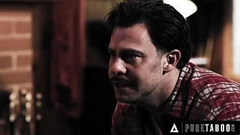 Vizinha madura peluda Laney Grey perde a virgindade com boquete e fetiche por pés