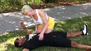 King Cobra Fucks White MILF's Ass Doggystyle - Anal Creampie & BBC