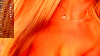 Rubia tetona se quita el sostén desnuda sus tetas