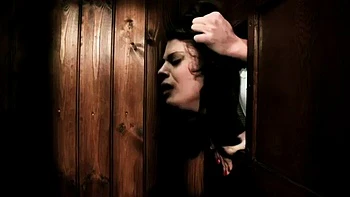 Brunette italiana amadora chupando e fodendo na missionária