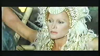 Actrices célèbres ligotées et bâillonnées