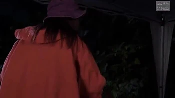 Femme baisée devant son mari cocu