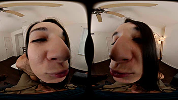 La fille du patron baise ton cock en parlant salement