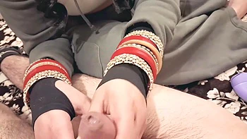 Desi Indian Hotwife Ne Ki Lund Ki Massage And Chudai