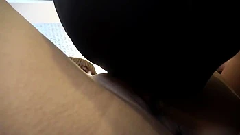 Jeune asiatique ange tente en casting fétiche POV