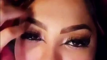 Любительница трахается с хуем в рот