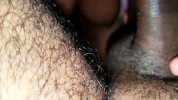 Meine Freundin lutscht meinen dicken Schwanz, dann ficke ich meine Frau hart Teil 1