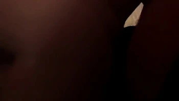 Трахаю свою новую индийскую девушку в хостеле впервые