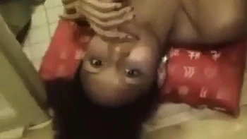 Chica puta follada y chupada a cuatro