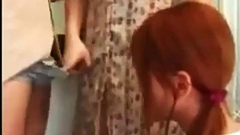 Femme en colère : pipe, levrette et trio