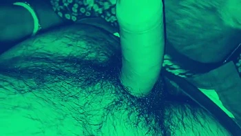 Brune indienne amateur suce la meilleure bite