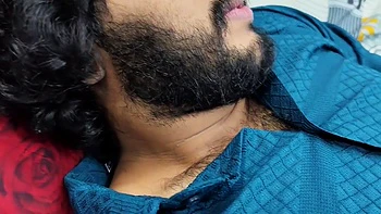 Pareja malayali de Kerala hace blowjob y lame pussy