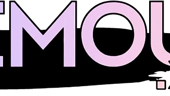 Tgirl tatouée se masturbe avec son gros cul solo