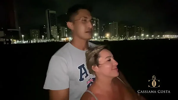 Novinho BBC me pegou de jeito na praia!