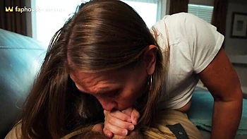 Mature babe rides big cock in oral and doggy