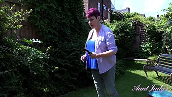 Mature Milf Fucks Her Big Ass Outdoors