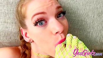 Erin Everheart’s Hairy Pussy and Ass Slammed