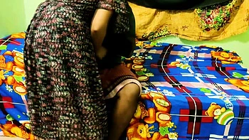 Desi Kamini Bhabhi Swallows Hot Cumshot