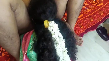 Housewife Licks Lesbian Pussy Amateur