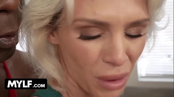 Mylf - Hunk Personal Trainer Fucks Busty Blonde Wife Charli Phoenix In Front Of Her Husband